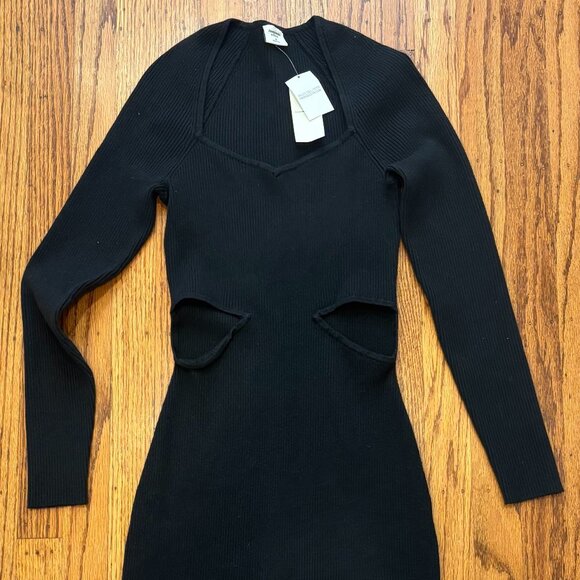 A&F Long Sleeve Cutout Midi Sweater Dress - Black - Picture 2 of 9